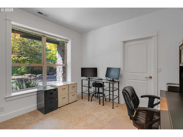 $1,275,000 | 9145 Wallace Road Northwest, Salem, OR 97304