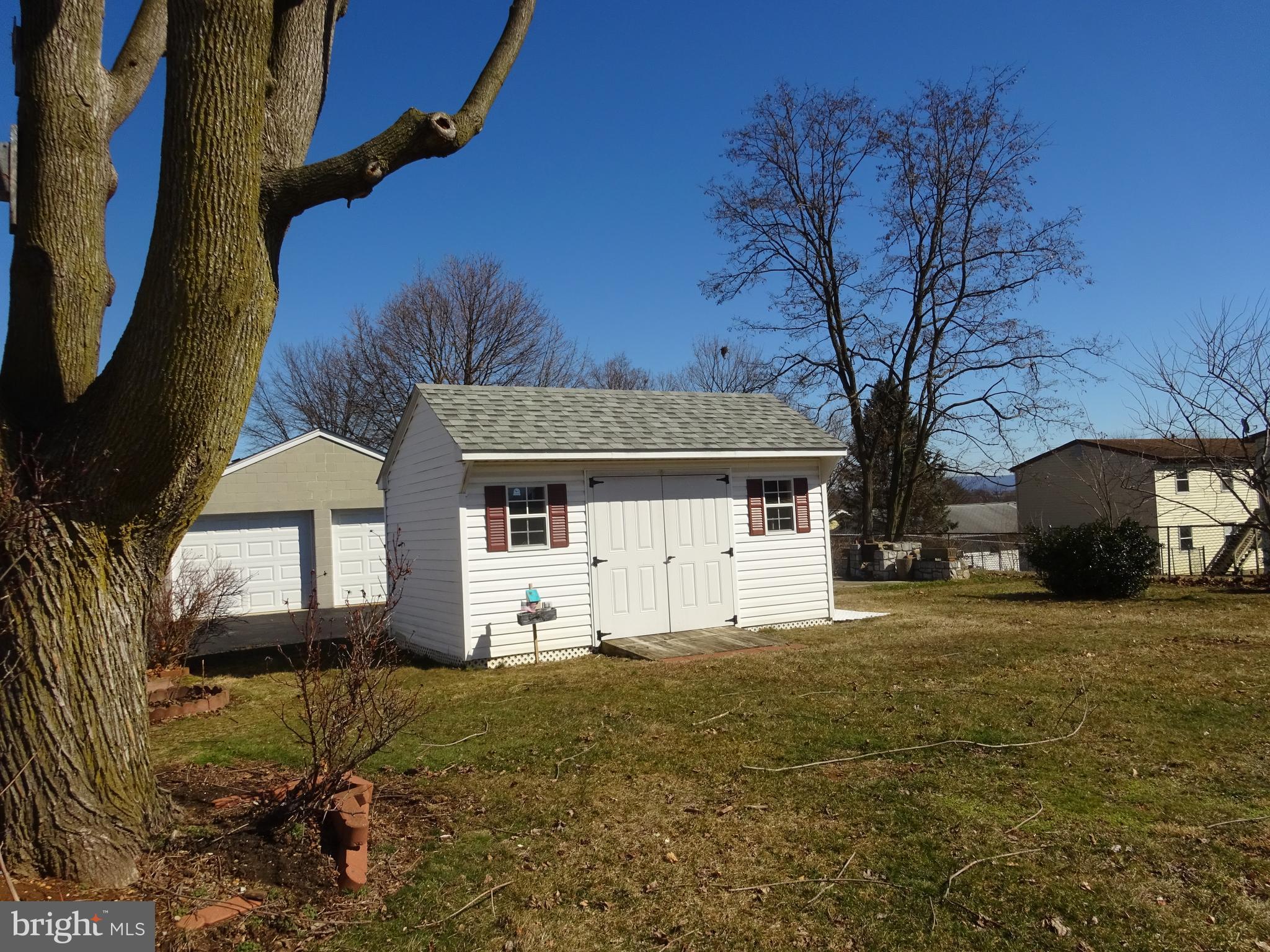 216 Devonshire Road Hagerstown, MD 21740 - Photo 16 of 17 Gallery Image 16