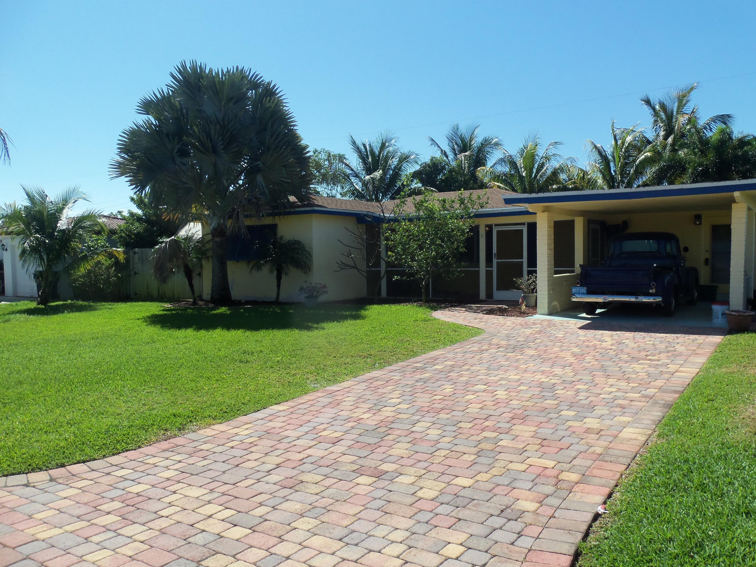 278 Northeast 30th Street Boca Raton, FL 33431 - Photo 1 of 30 FRONT EXPOSURE