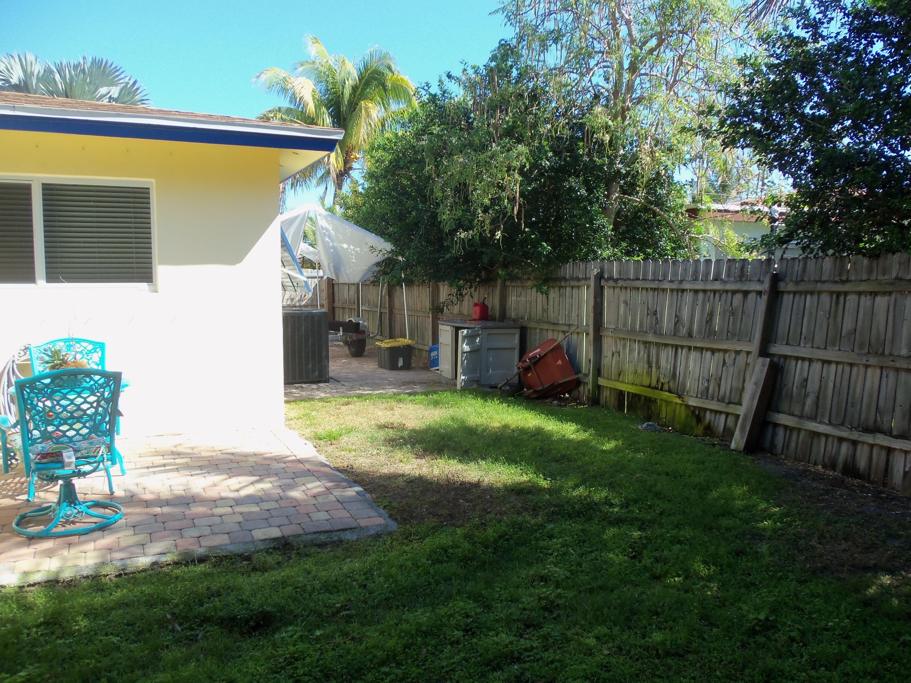 278 Northeast 30th Street Boca Raton, FL 33431 - Photo 30 of 30 BOAT/RV STORAGE