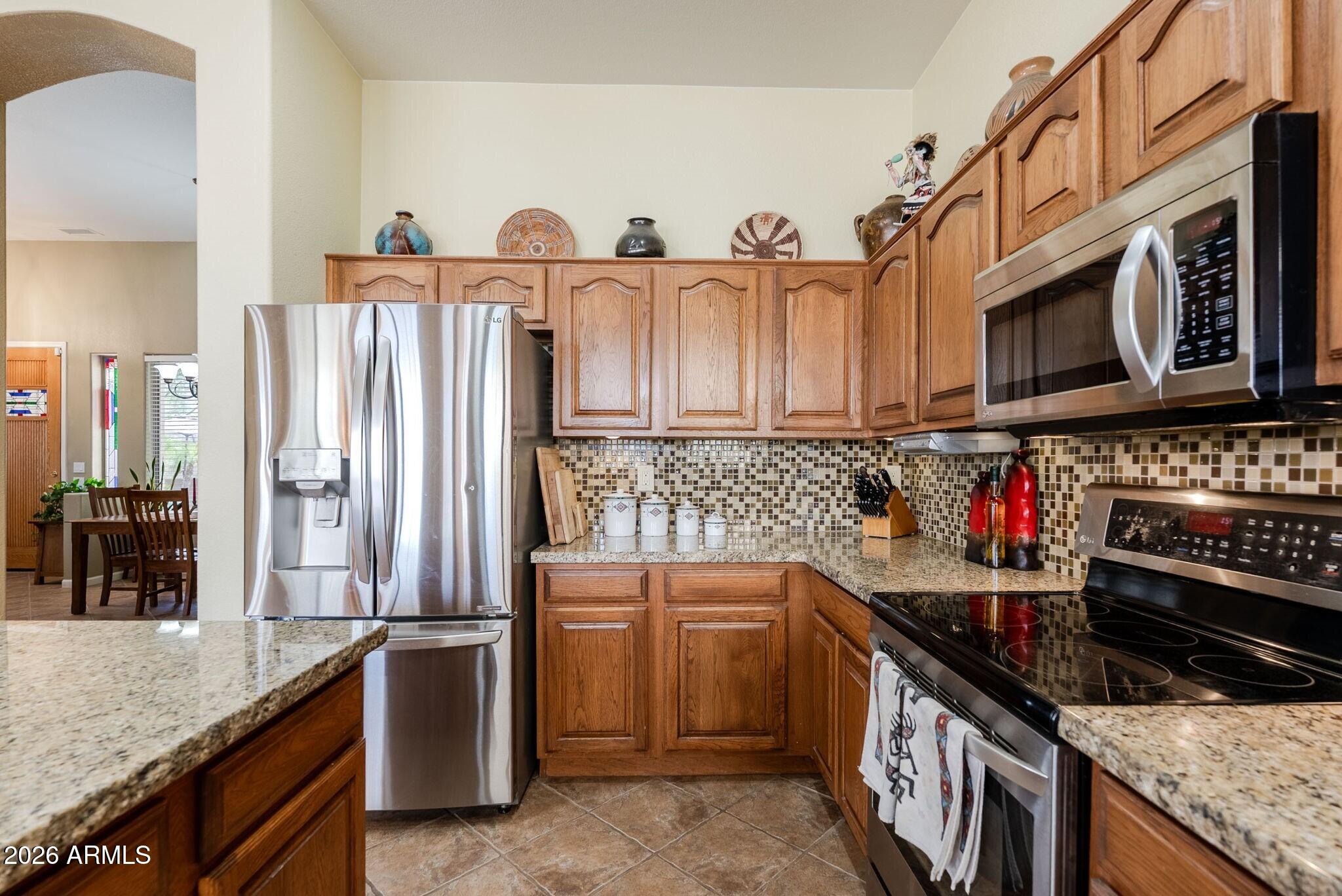 37809 North 9th Place Phoenix, AZ 85086 - Photo 16 of 79 015_Kitchen