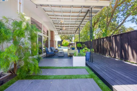 a view of outdoor space yard and patio