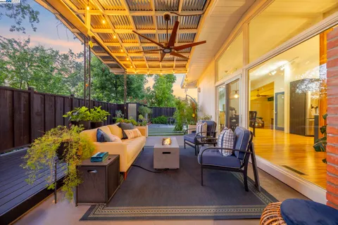 a view of backyard with green space