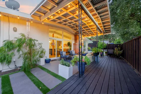 $1,695,000 | 4525 Entrada Court, Pleasanton, CA 94566