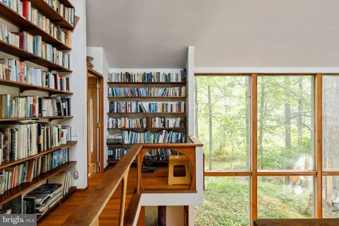 $1,990,000 | 36 Rabbit Run Road, Malvern, PA 19355