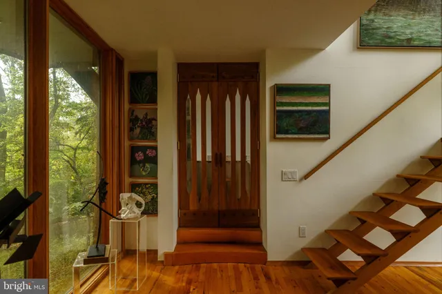 $1,990,000 | 36 Rabbit Run Road, Malvern, PA 19355