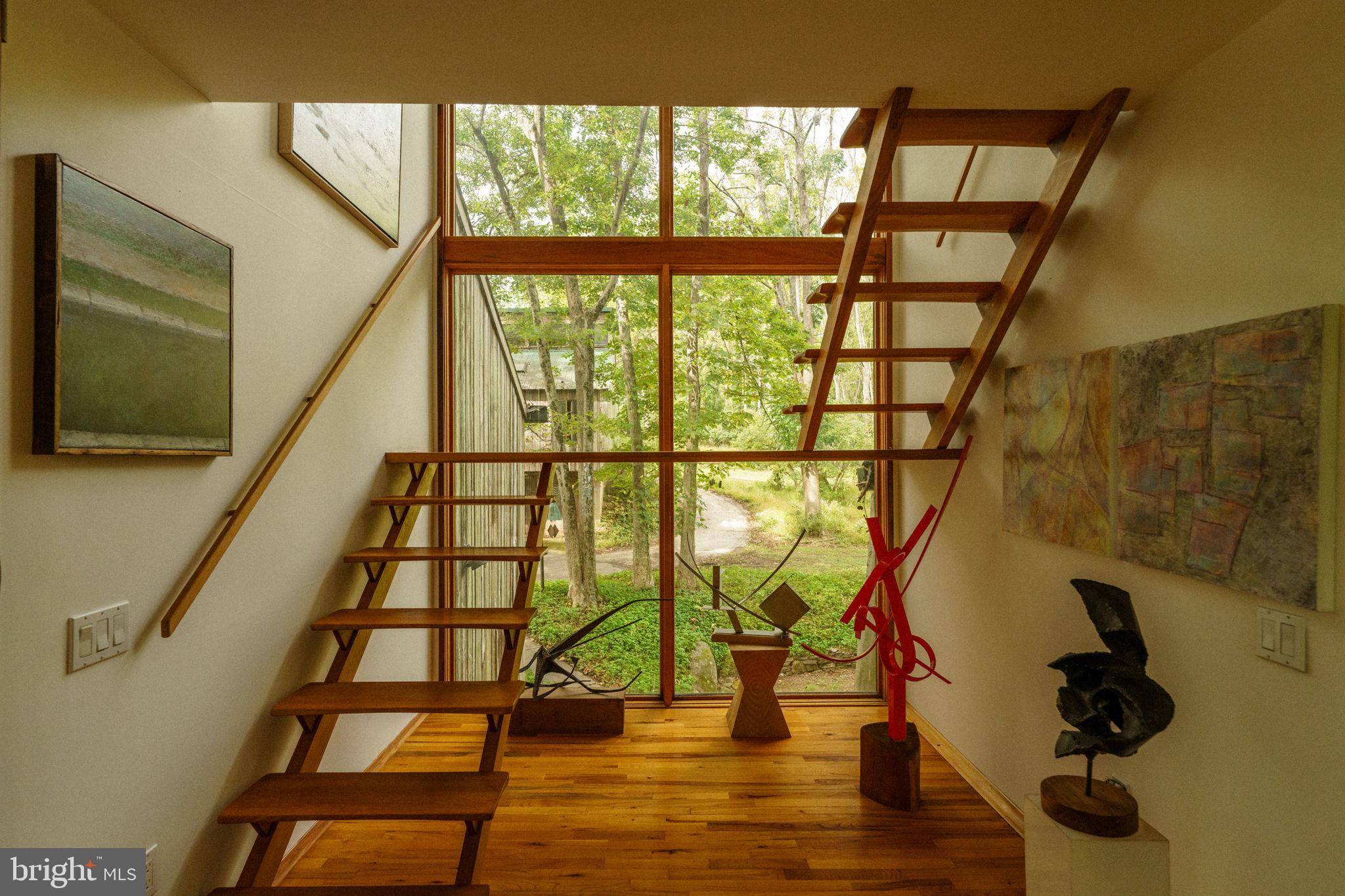 36 Rabbit Run Road Malvern, PA 19355 - Photo 56 of 86 a view of entryway and hall with wooden floor