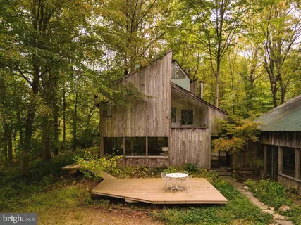 $1,990,000 | 36 Rabbit Run Road, Malvern, PA 19355