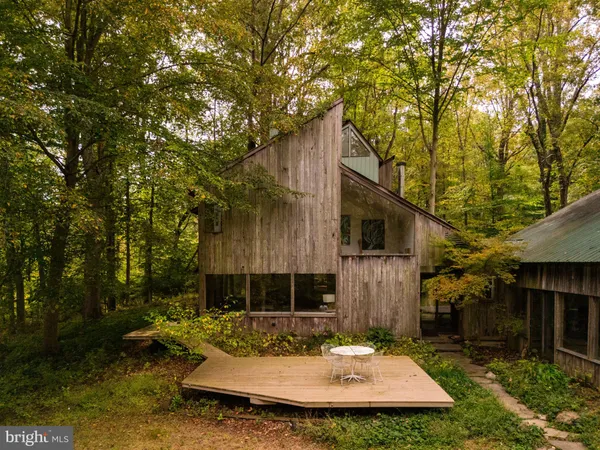 $1,990,000 | 36 Rabbit Run Road, Malvern, PA 19355