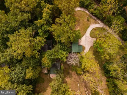 $1,990,000 | 36 Rabbit Run Road, Malvern, PA 19355