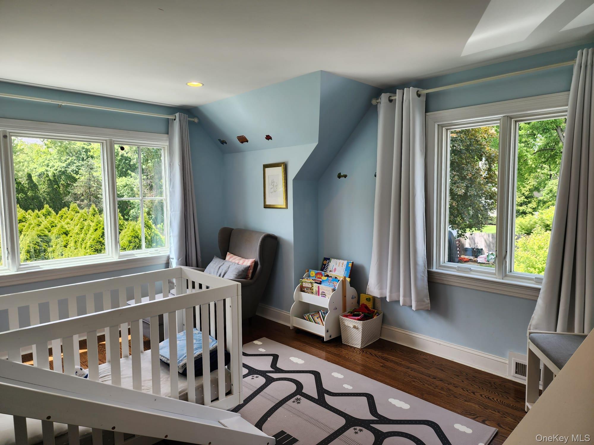 18 Lincoln Avenue Rye Brook, NY 10573 - Photo 22 of 31