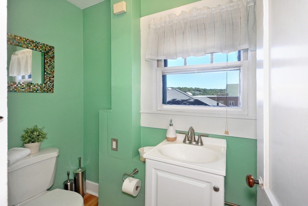 32 Appleton Street Arlington, MA 02476 - Photo 30 of 39 Gallery Image 30