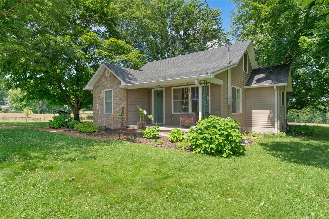 1729 Colesbend Road Smiths Grove, KY 42171 - Photo 4 of 35 Gallery Image 4