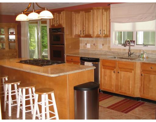 61 Leslie Road Rowley, MA 01969 - Photo 2 of 29
