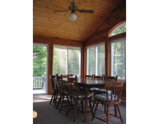 61 Leslie Road Rowley, MA 01969 - Photo 8 of 29