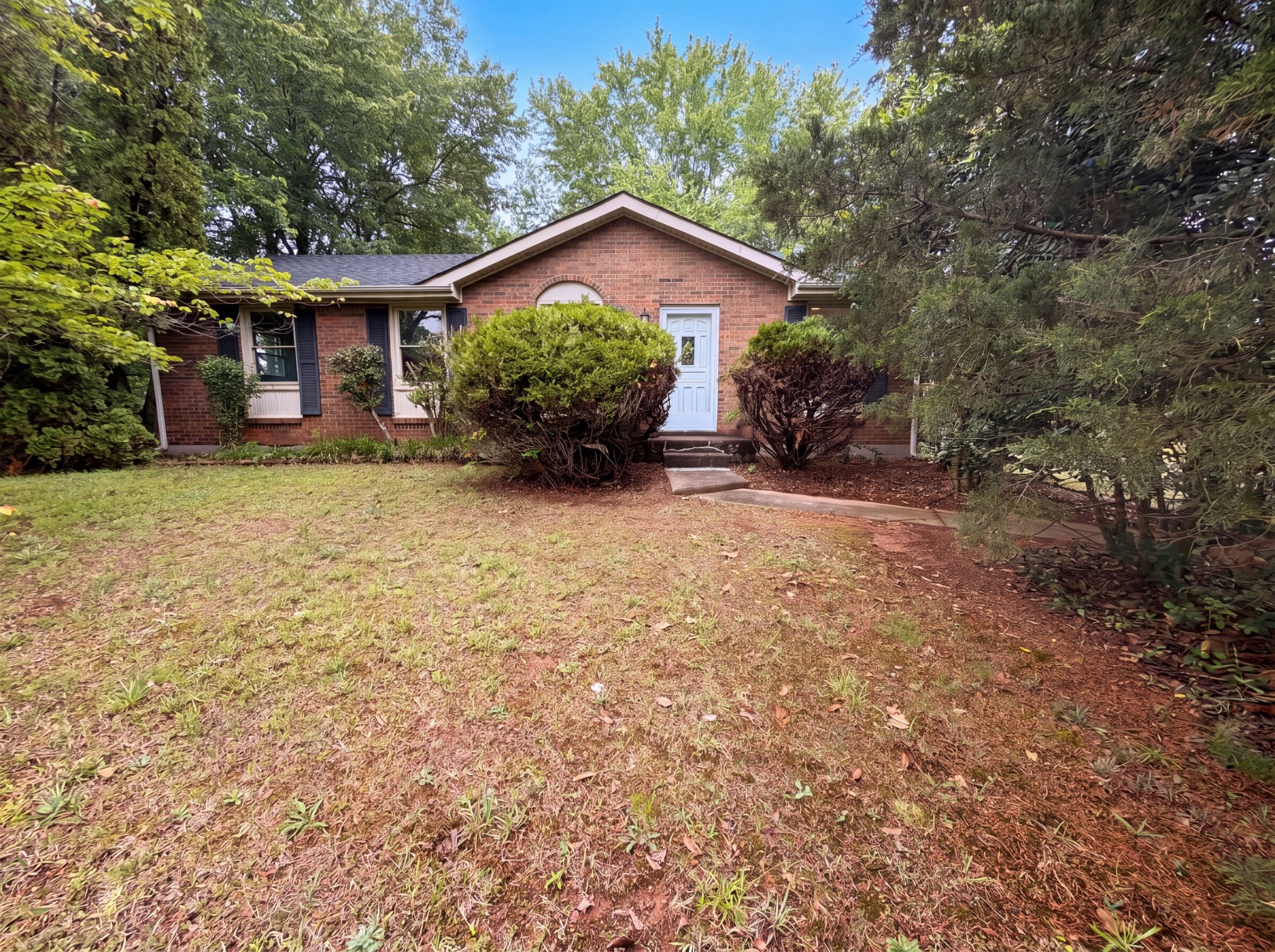 587 Lafayette Road Clarksville, TN 37042 - Photo 1 of 20