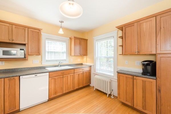 263 Groton Road Chelmsford, MA 01863 - Photo 12 of 30 Gallery Image 12