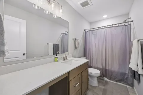 $825,000 | 4941 Obsidian Way, Victoria, MN 55386