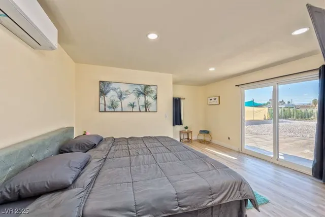 $5,995 | 4990 Philmar Avenue, Las Vegas, NV 89120