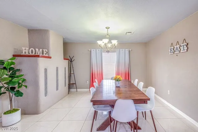 $5,995 | 4990 Philmar Avenue, Las Vegas, NV 89120