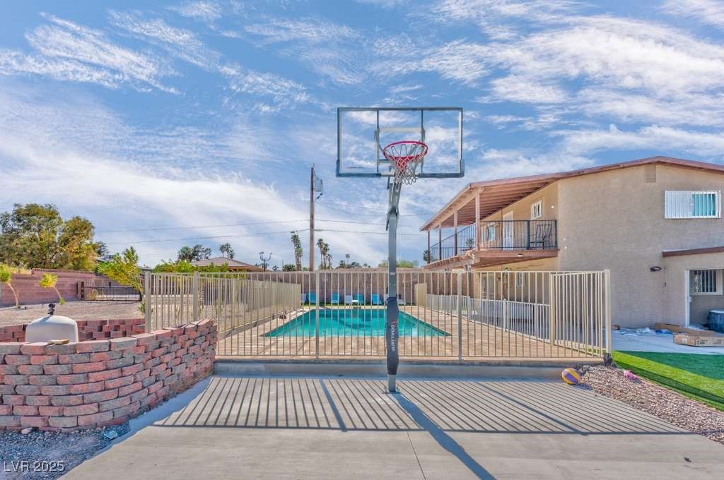 4990 Philmar Avenue Las Vegas, NV 89120 - Photo 7 of 32