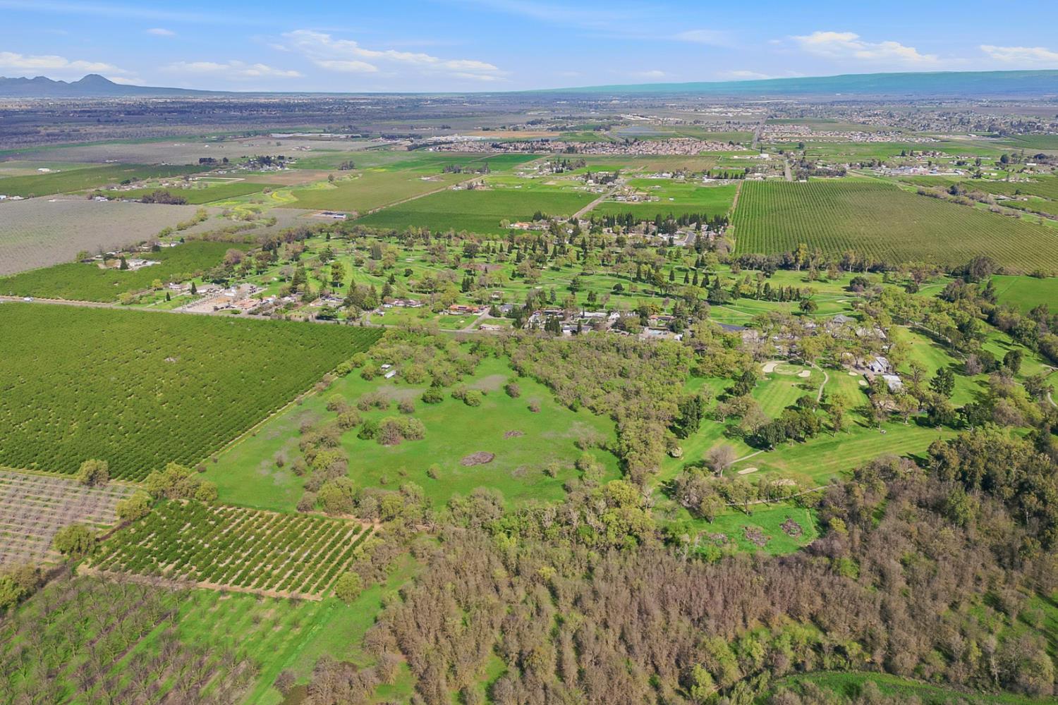 1374 Country Club Road Olivehurst, CA 95961 - Photo 9 of 16