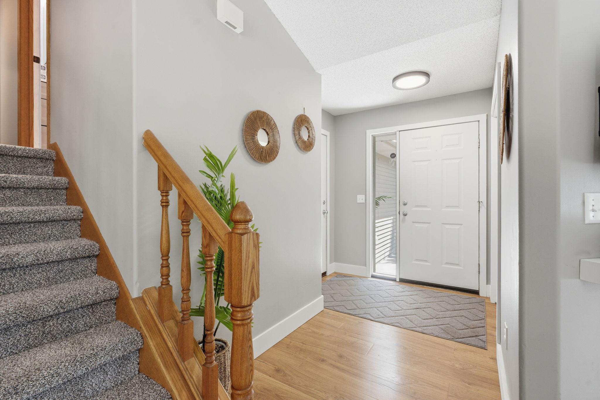 535 Hawthorn Road Lino Lakes, MN 55014 - Photo 8 of 50