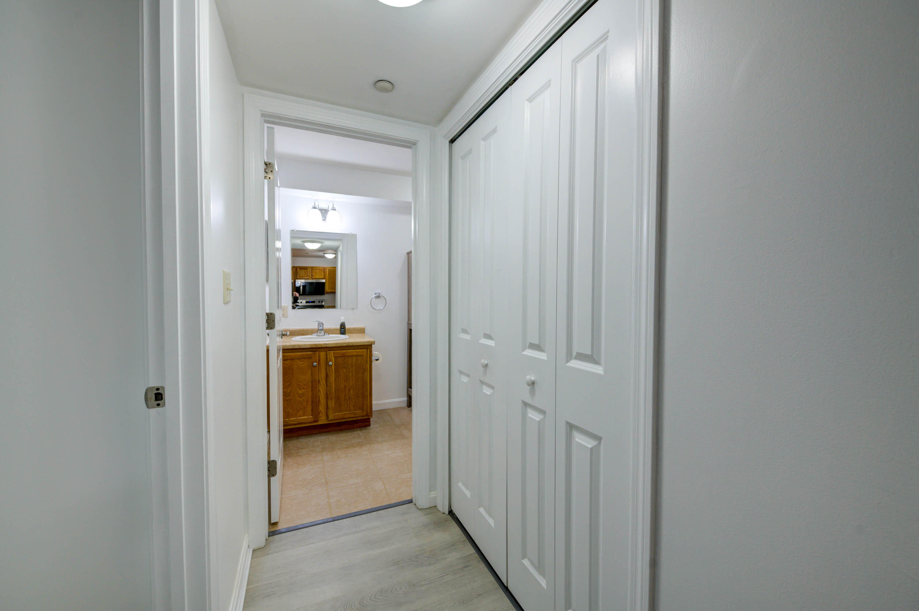 18 Smithwheel Road, Unit 63 Old Orchard Beach, ME 04064 - Photo 15 of 29 Hall