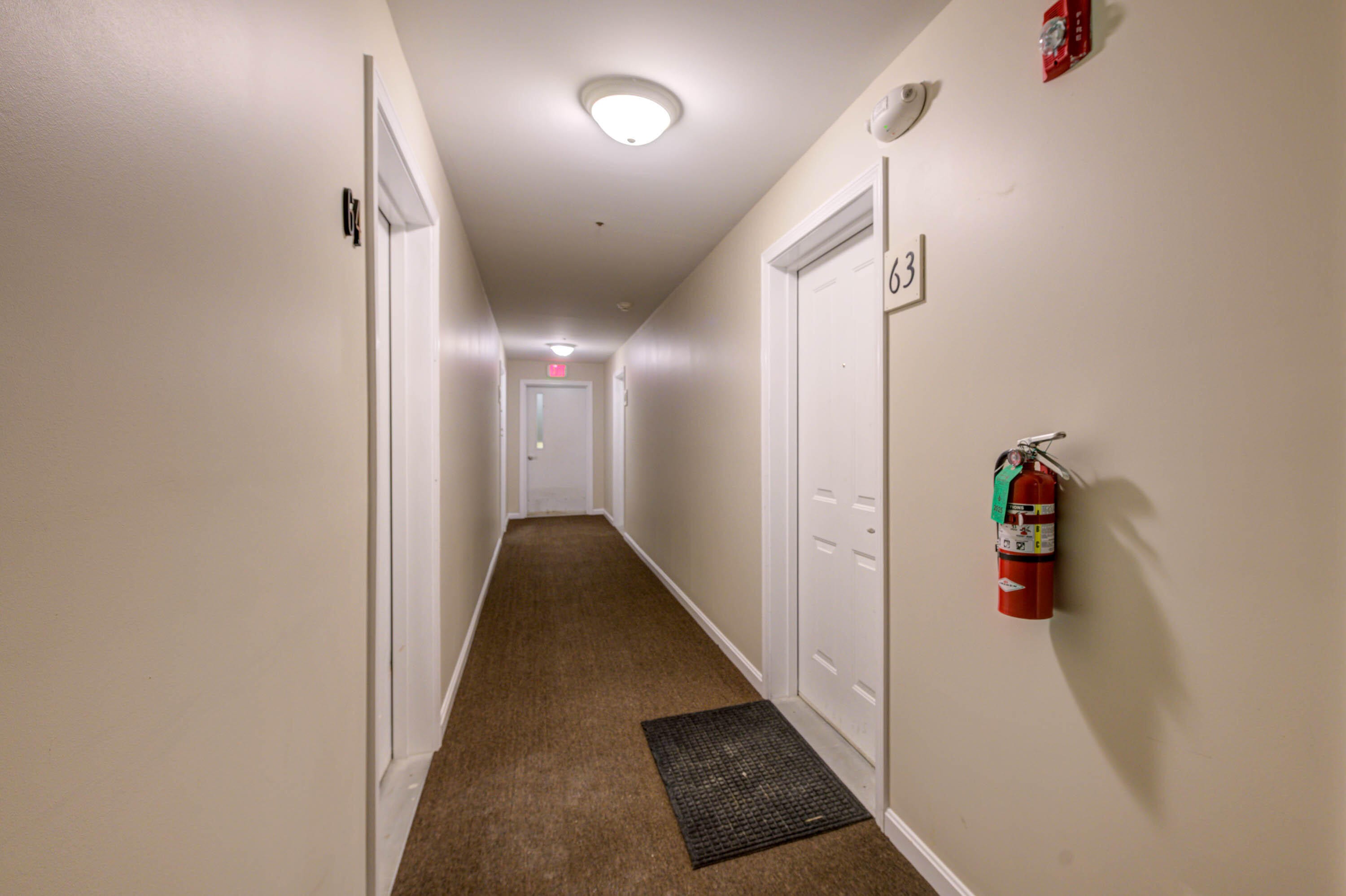 18 Smithwheel Road, Unit 63 Old Orchard Beach, ME 04064 - Photo 20 of 29 Common Hallway
