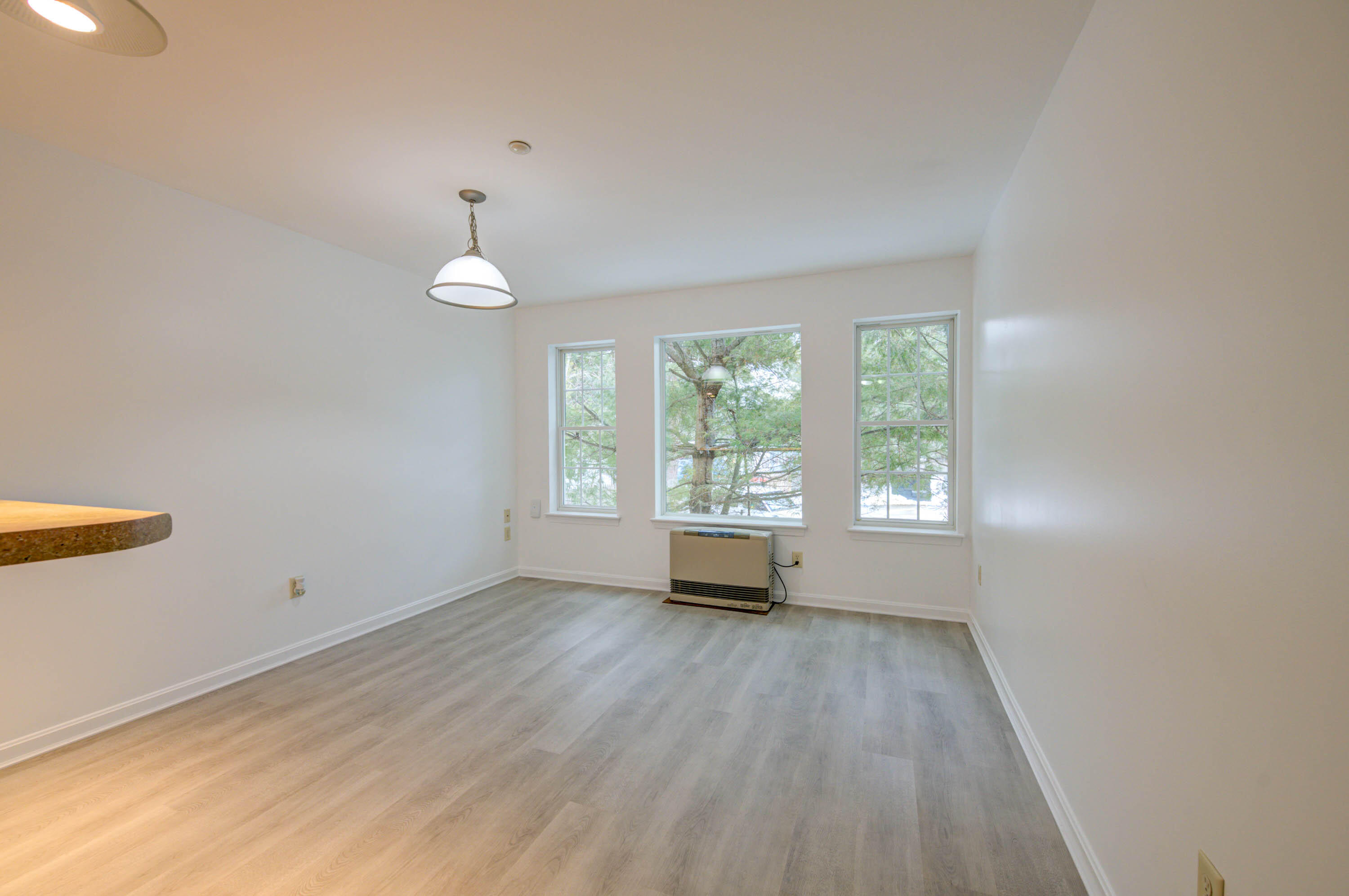 18 Smithwheel Road, Unit 63 Old Orchard Beach, ME 04064 - Photo 5 of 29 Living Room