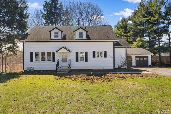 $349,900 | 5869 Broadway, Lancaster, NY 14086