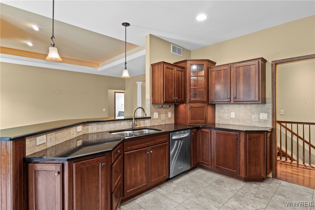 430 Dansworth Road Porter, NY 14174 - Photo 13 of 44