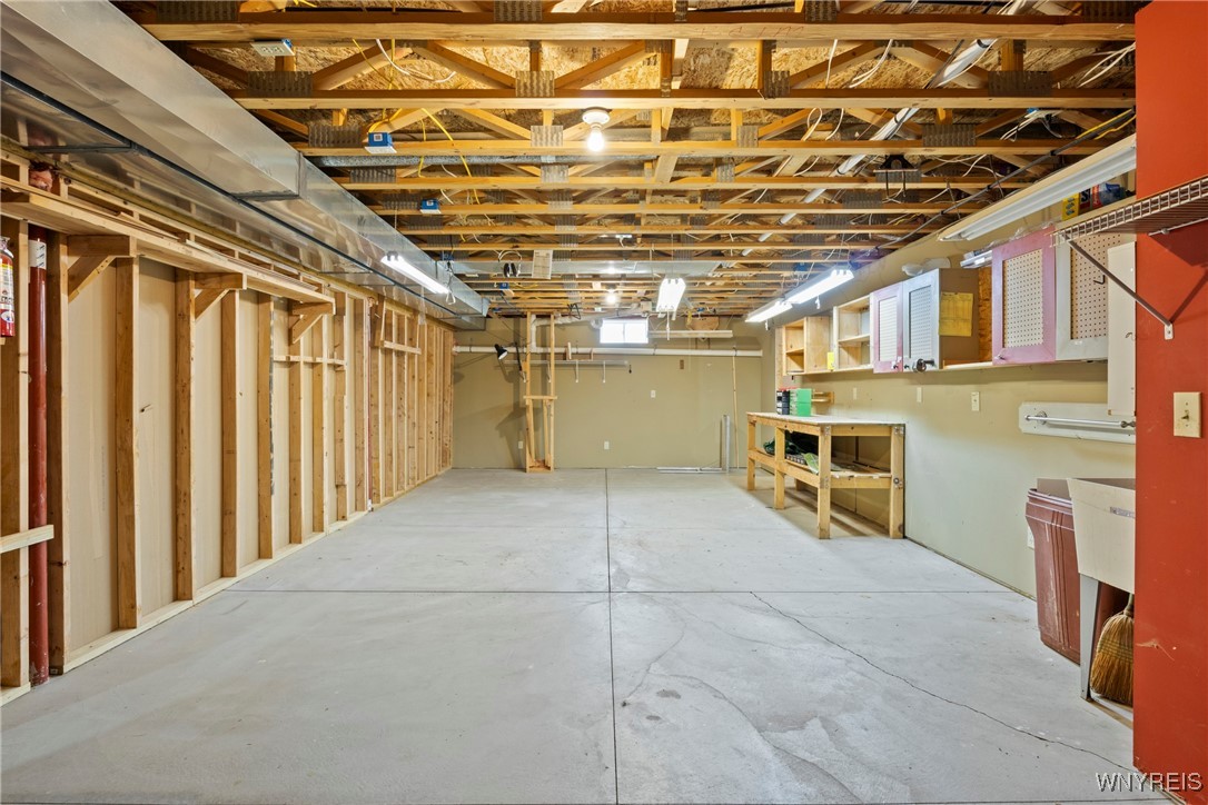 430 Dansworth Road Porter, NY 14174 - Photo 25 of 44 basement workshop