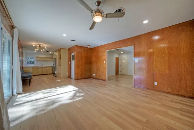 a view of an entryway