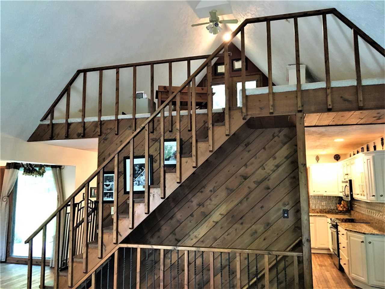 810 East Old Wagon Road Byron, IL 61010 - Photo 10 of 25 a view of entryway