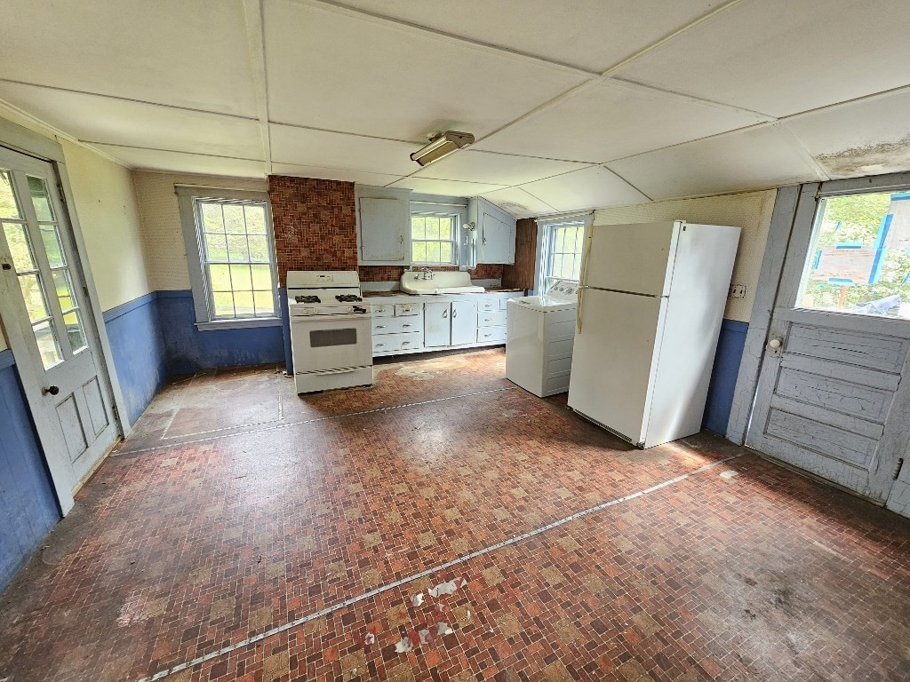 289 North Avenue Rochester, MA 02770 - Photo 22 of 24