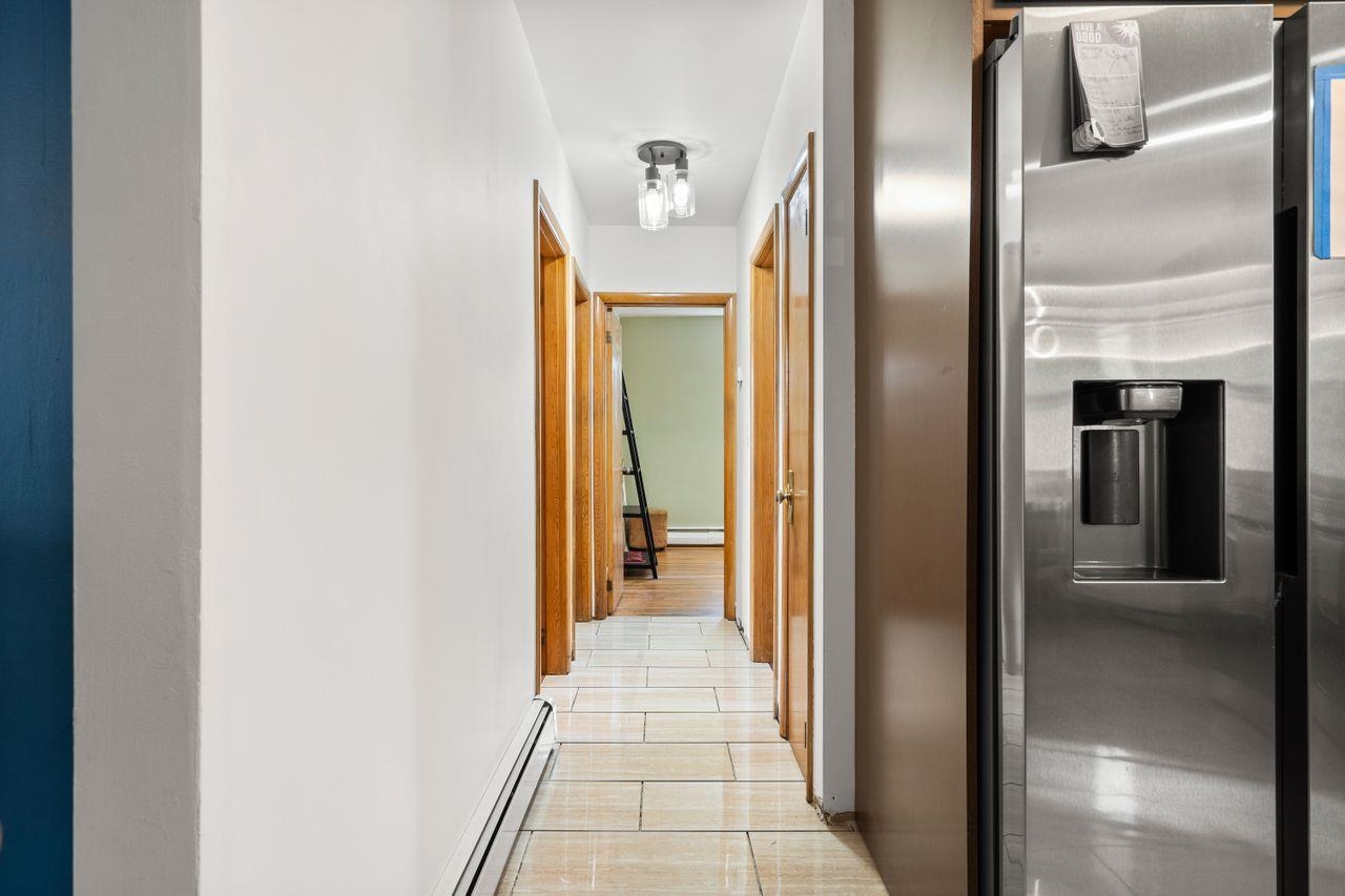 416 Cilley Road Manchester, NH 03103 - Photo 11 of 33