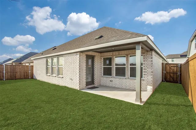 $315,000 | 3108 Round Rock Road, Royse City, TX 75189