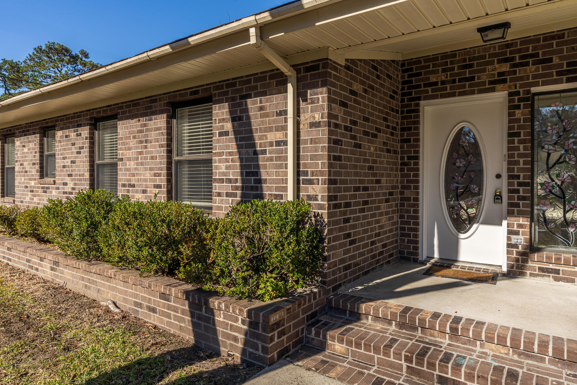 1612 Means Street Charleston, SC 29412 - Photo 4 of 24 DSC09068