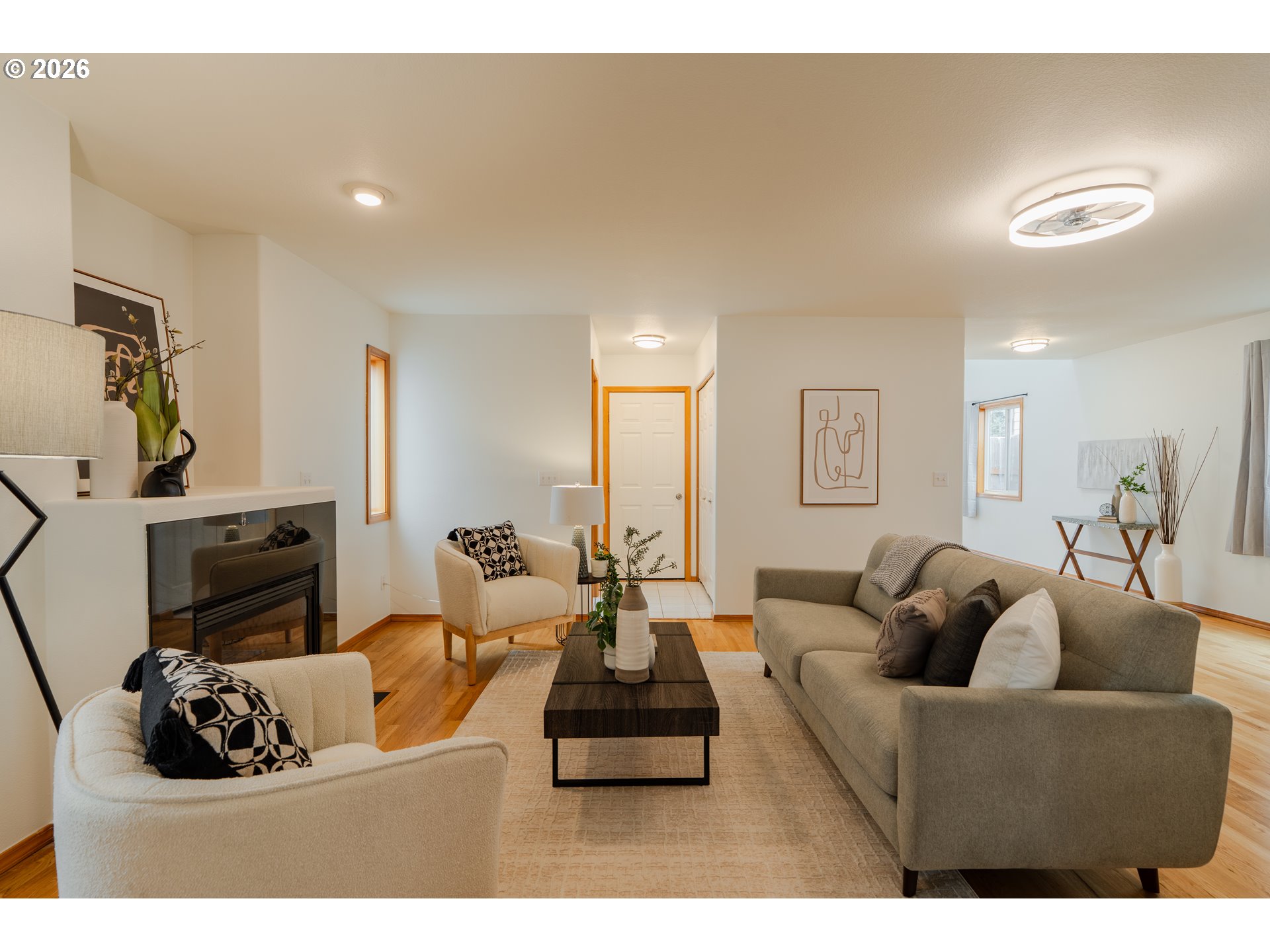 7870 Southeast Springwater Drive Portland, OR 97206 - Photo 10 of 47