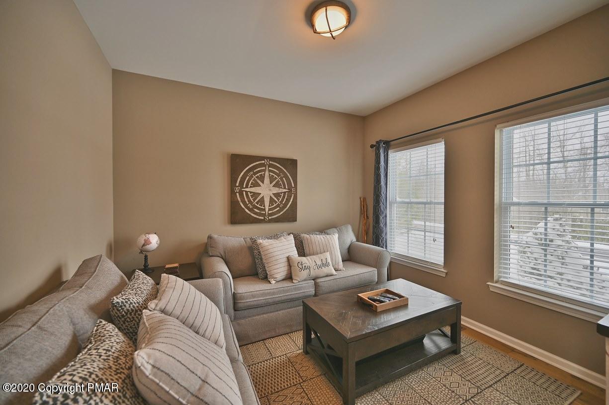 127 Skytop Road Long Pond, PA 18334 - Photo 19 of 106 Living Room
