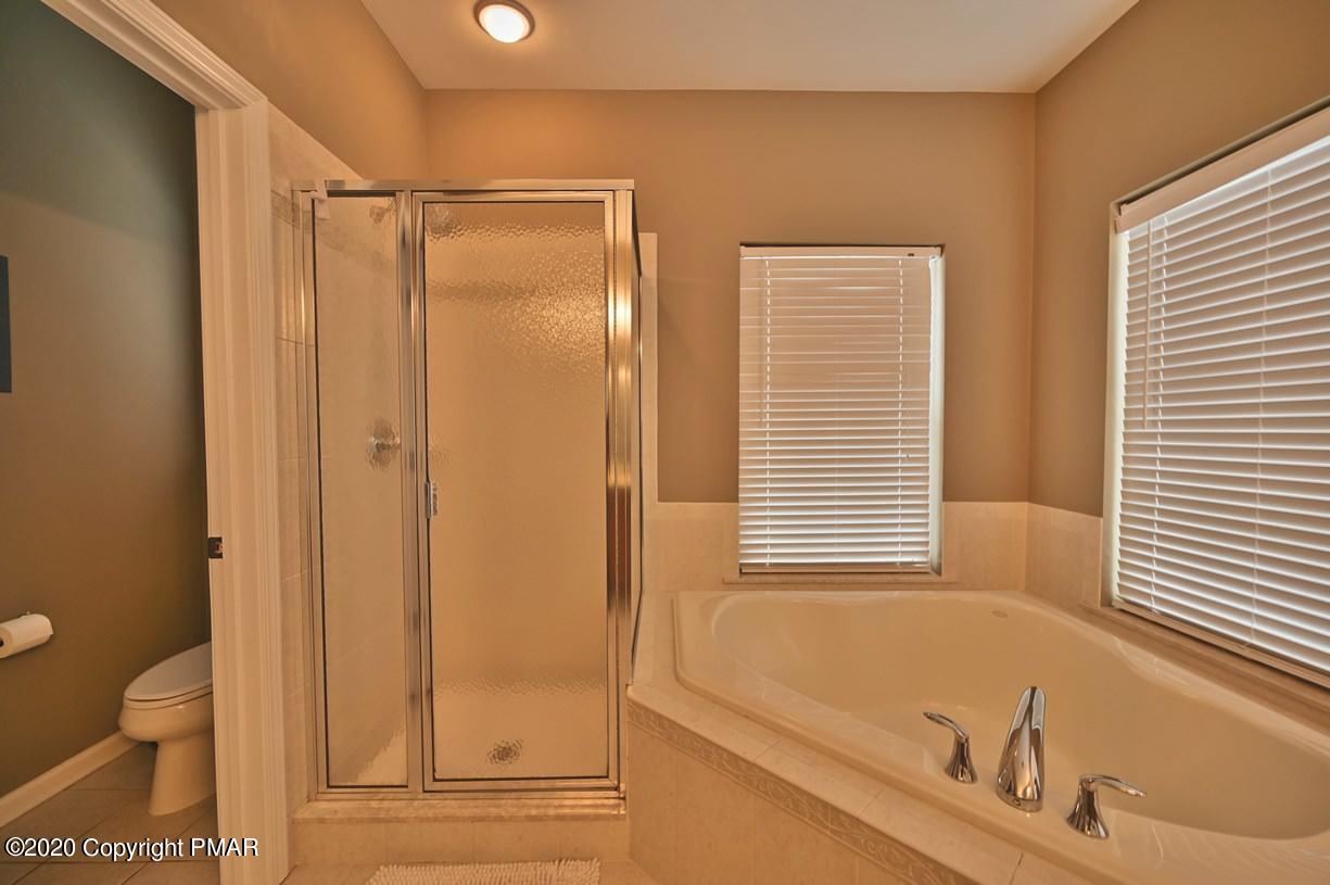 127 Skytop Road Long Pond, PA 18334 - Photo 71 of 106 Master Bathroom