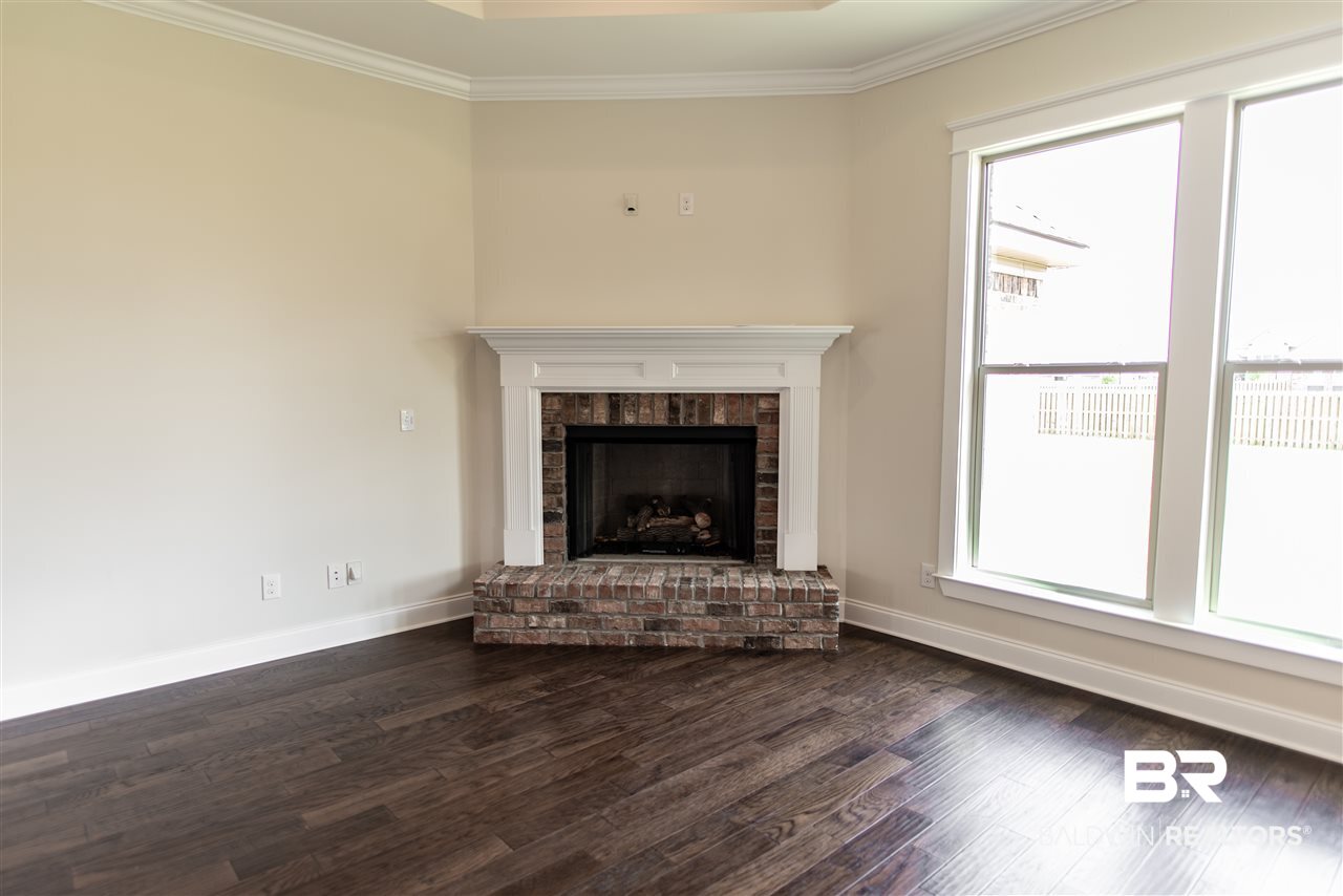 11168 Warrenton Road Daphne, AL 36526 - Photo 8 of 37 Gallery Image 8