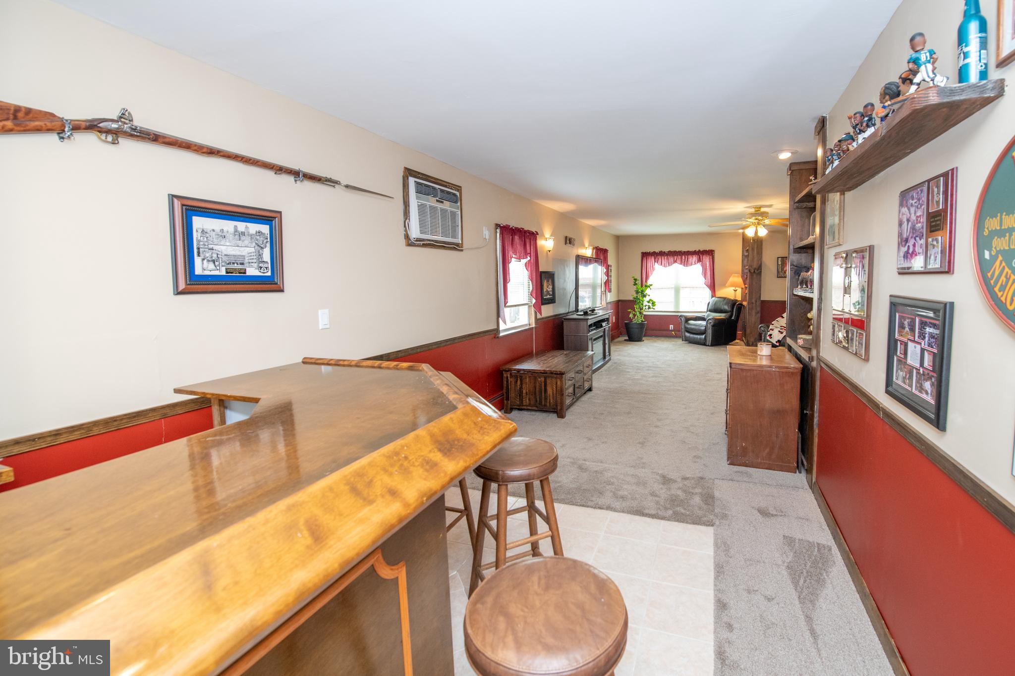 1005 Tomlinson Road Philadelphia, PA 19116 - Photo 38 of 80 Bar Area within family room