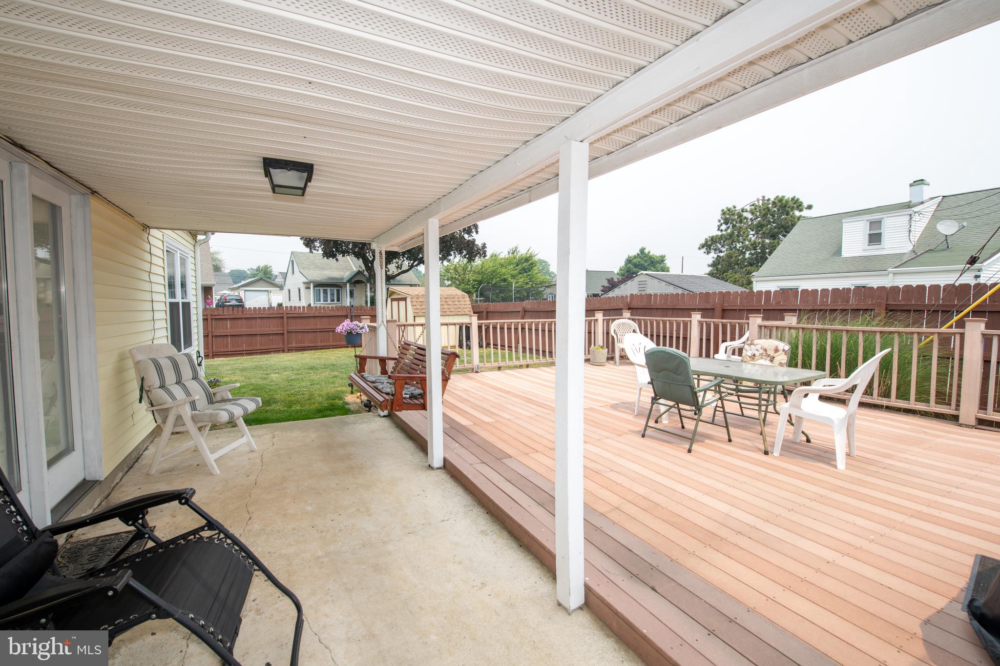 1005 Tomlinson Road Philadelphia, PA 19116 - Photo 72 of 80 Patio leading to deck