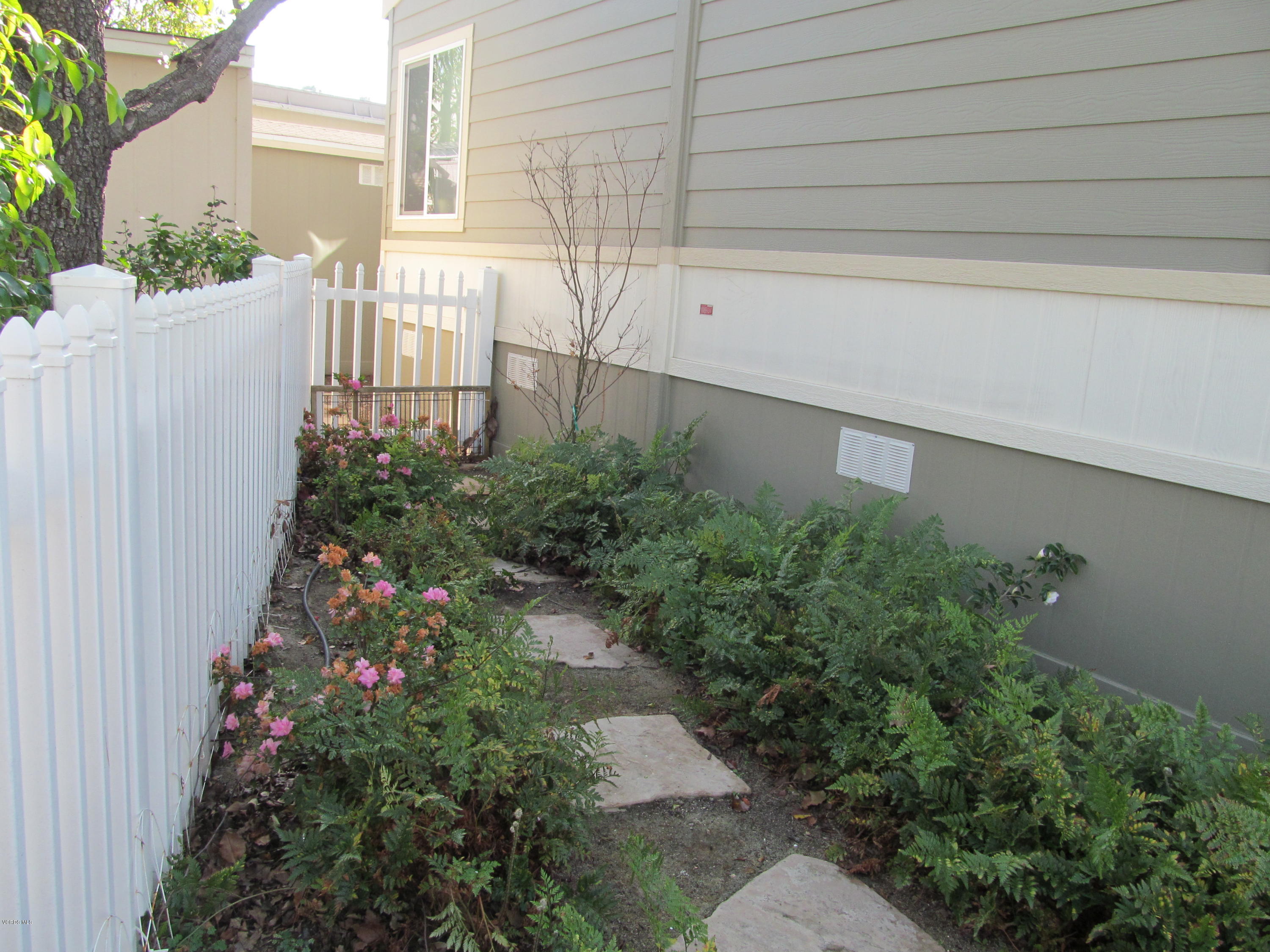 195 Tierra Rejada Road, Unit 141 Simi Valley, CA 93065 - Photo 44 of 50 IMG_5642