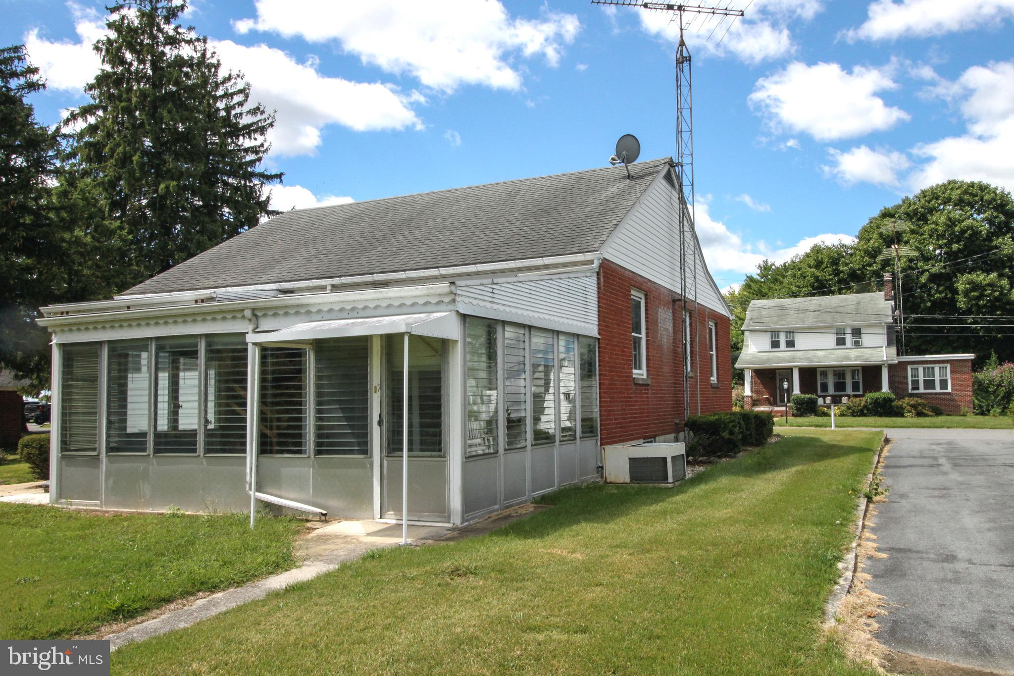 13505 Spriggs Road Hagerstown, MD 21742 - Photo 19 of 26 Rear/Side View