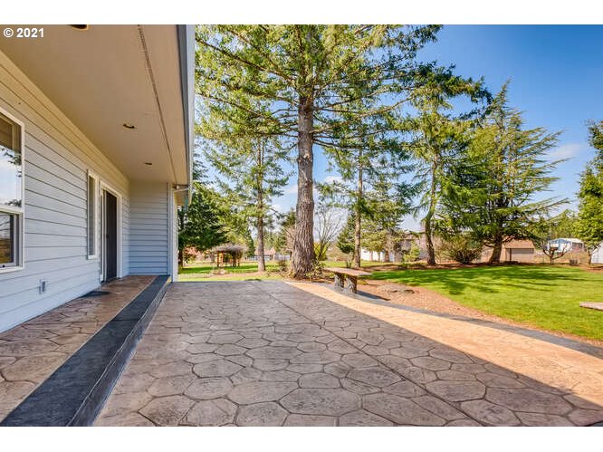 16433 South Ivel Road Beavercreek, OR 97004 - Photo 23 of 32 Gallery Image 23