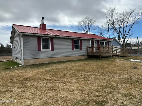 $270,000 | 1541 Farley Road, Hudson Falls, NY 12839