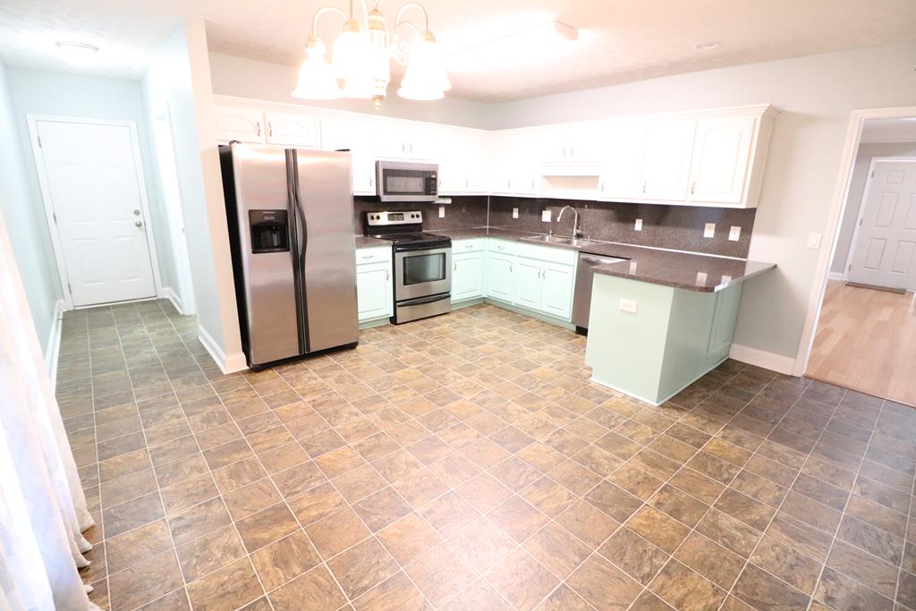 3 Isbell Road Fort Mitchell, AL 36856 - Photo 14 of 33